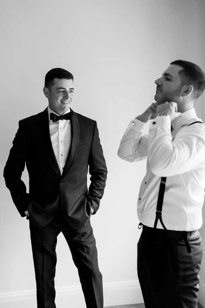 Groom getting ready with his groomsmen